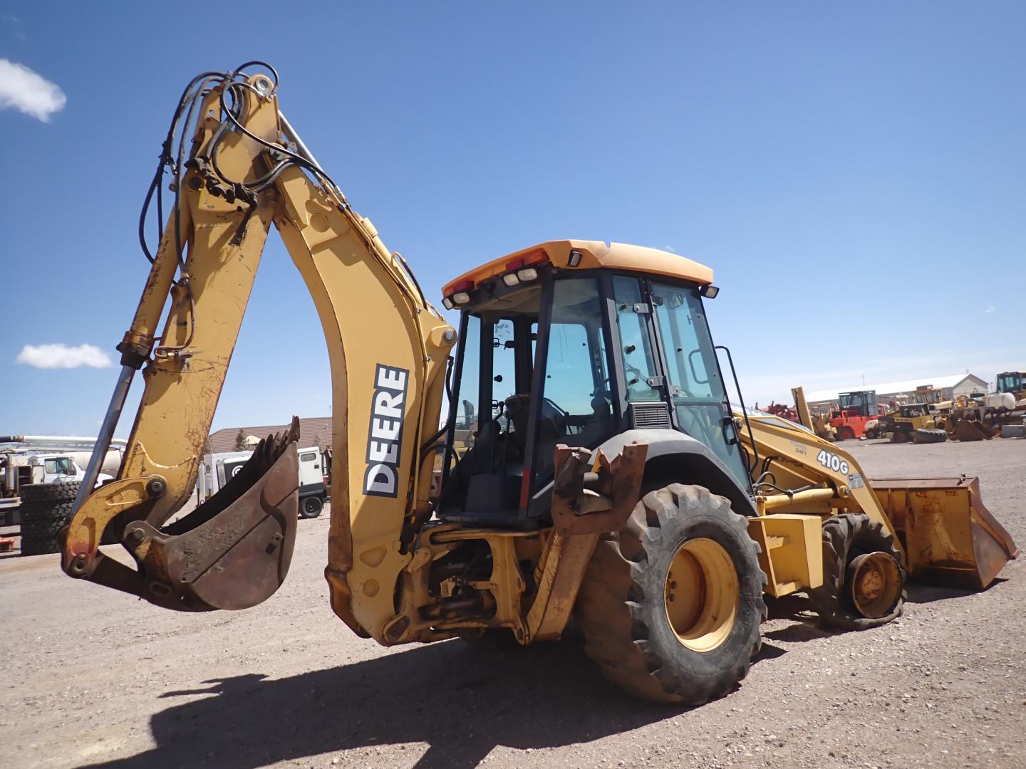 ./imagenes/INVOICE/2019/16552/RETROEXCAVADORA JOHN DEERE_410G (8).JPG